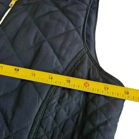 Crown & Ivy Navy Blue Quilted Lined Full Zip Vest - Picture 5 of 7